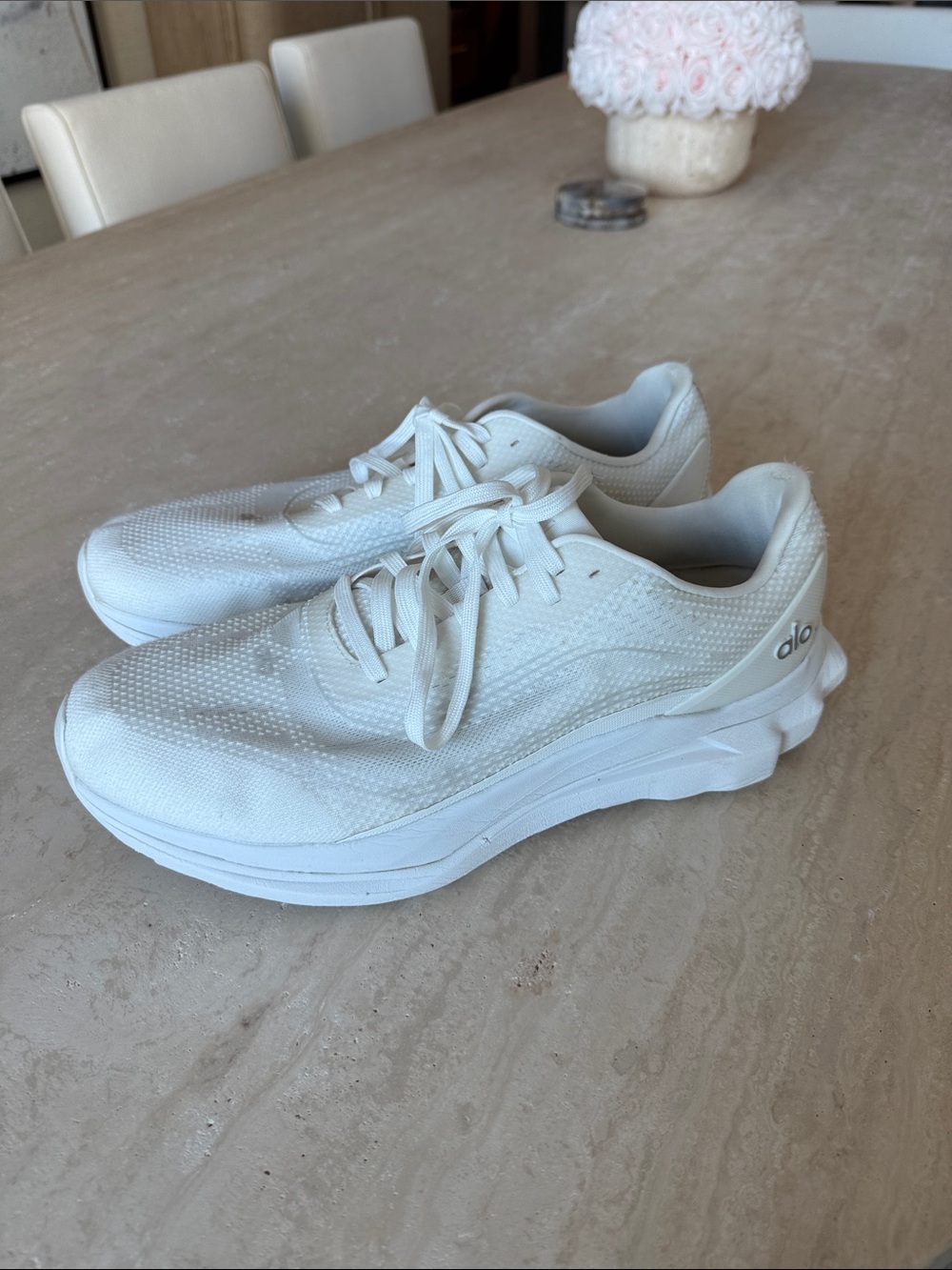 ALO Yoga men’s  White Athletic Running Sneakers